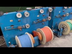 裸の銅のコンダクターが付いている工場直売の305メートルCAT5Eのイーサネット ケーブル