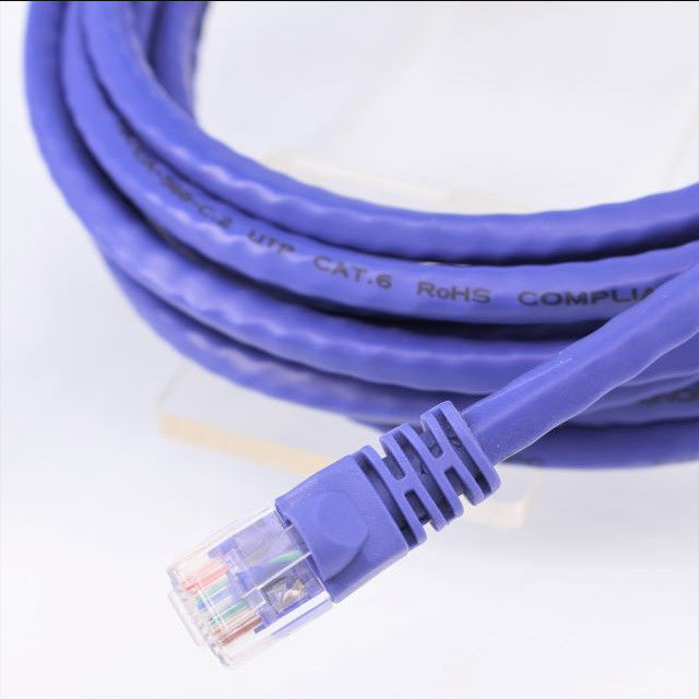 紫色色50mのCat6イーサネット ケーブル銅によって作られるRJ45 8P8C