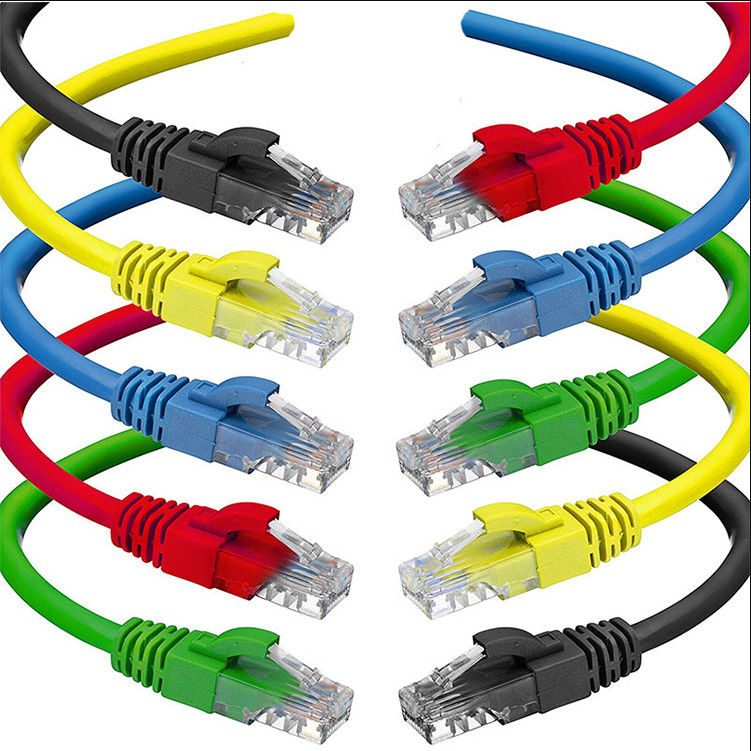 RJ45コネクター ポリ塩化ビニール ジャケットUTP FTP屋内Cat5eのパッチ・コード、10m Cat5eのイーサネット ケーブル